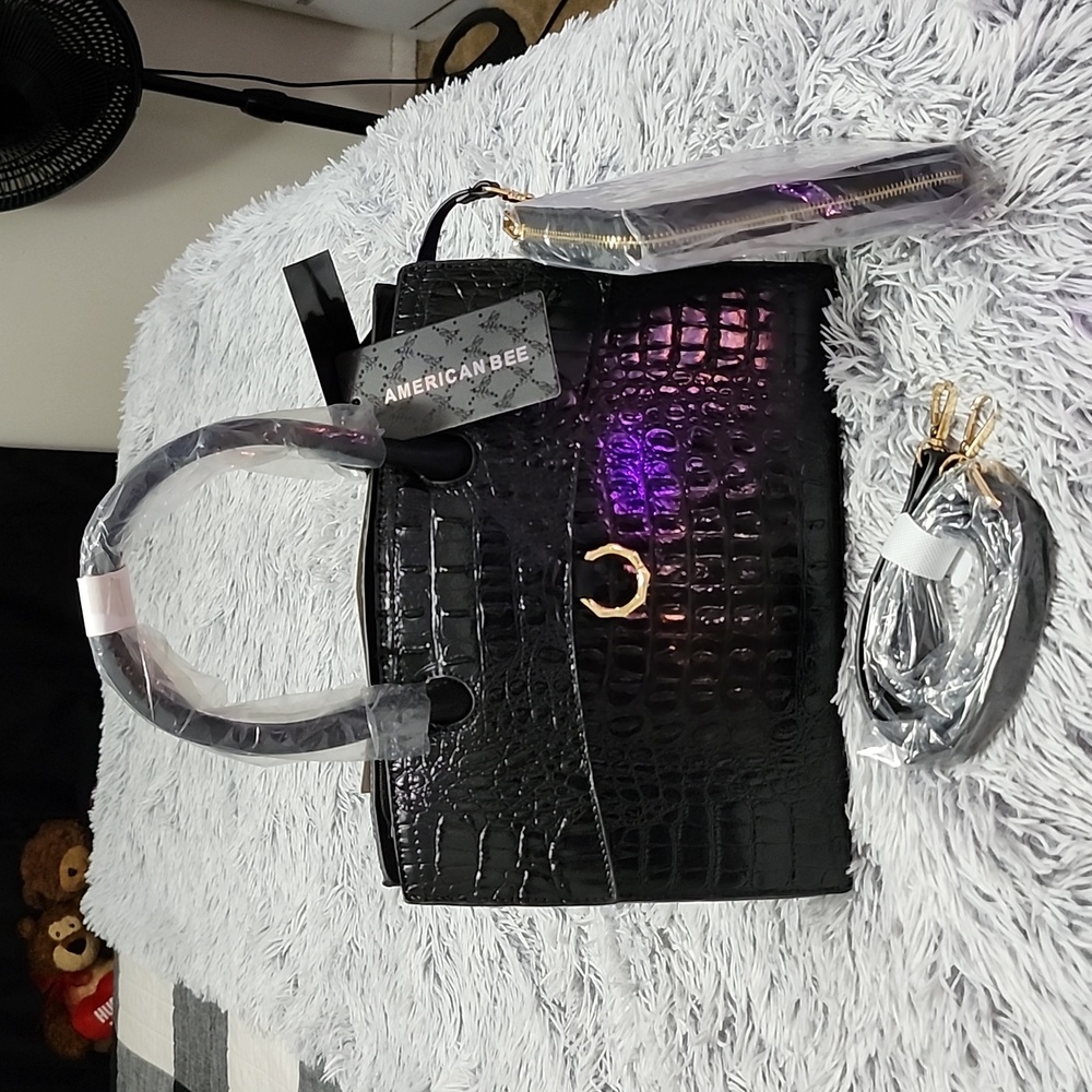 American bee vegan leather crocodile shoulderbag